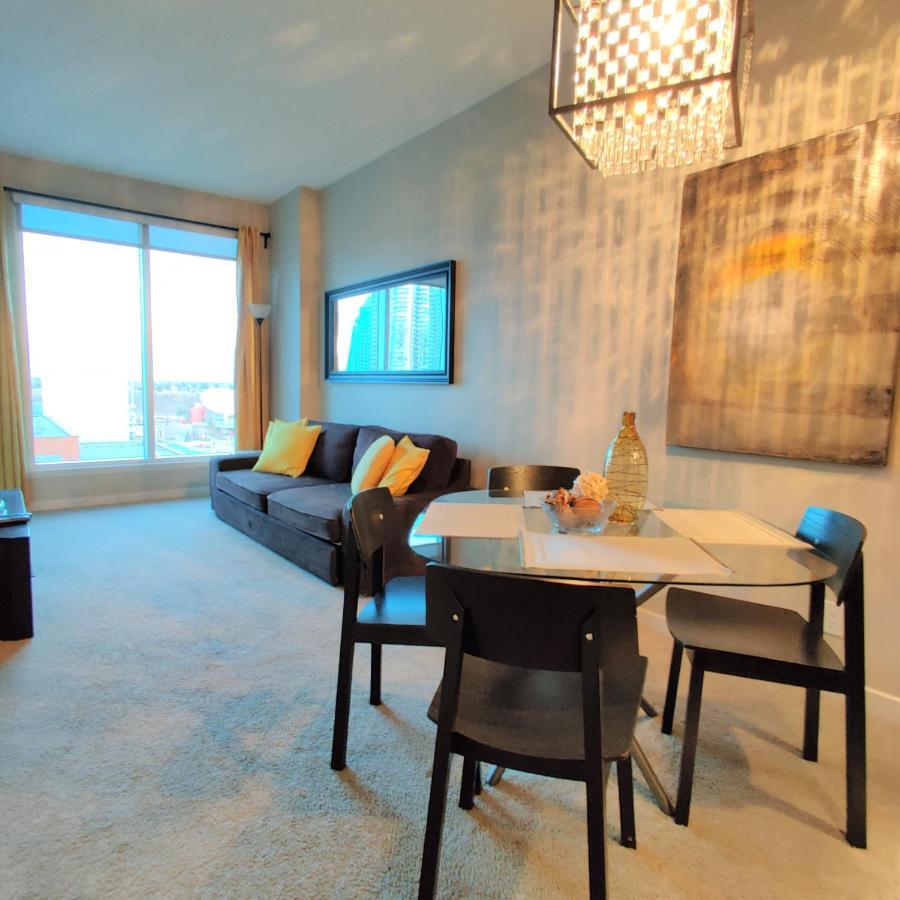 Monki Di Executive Suites - Alura Κάλγκαρι Εξωτερικό φωτογραφία