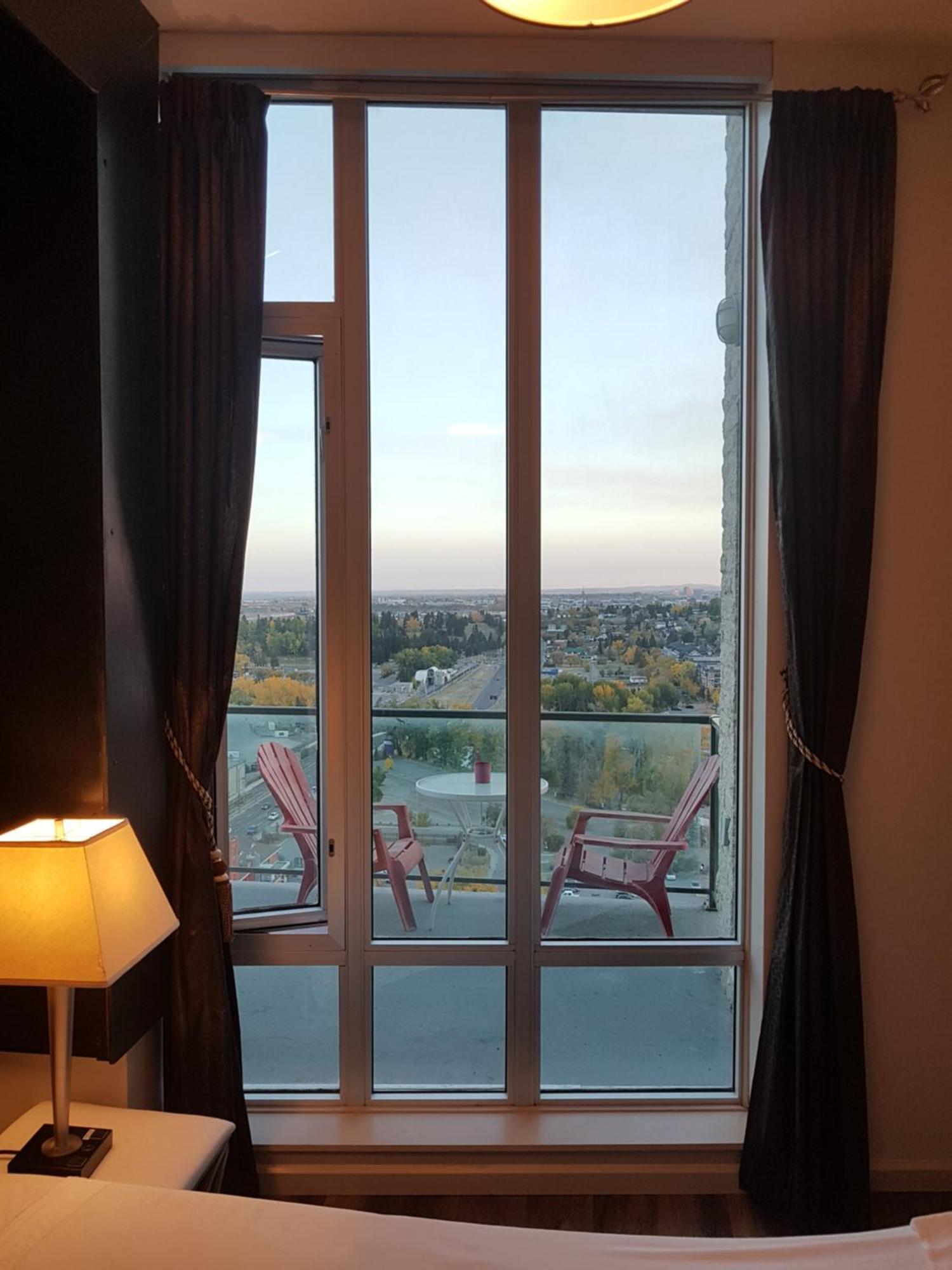 Monki Di Executive Suites - Alura Κάλγκαρι Εξωτερικό φωτογραφία